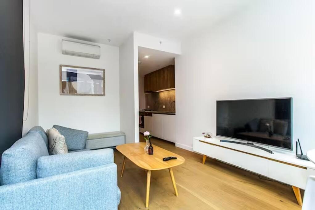 Modern One Bedroom In Cbd Ld3001new Melbourne